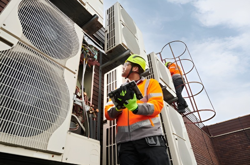 Air Conditioner Service in Chicago